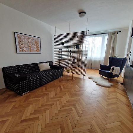 Pelclova Apartment Ostrava Esterno foto